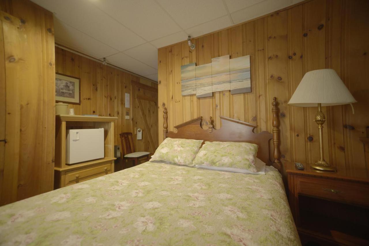 Motel Betty Doon