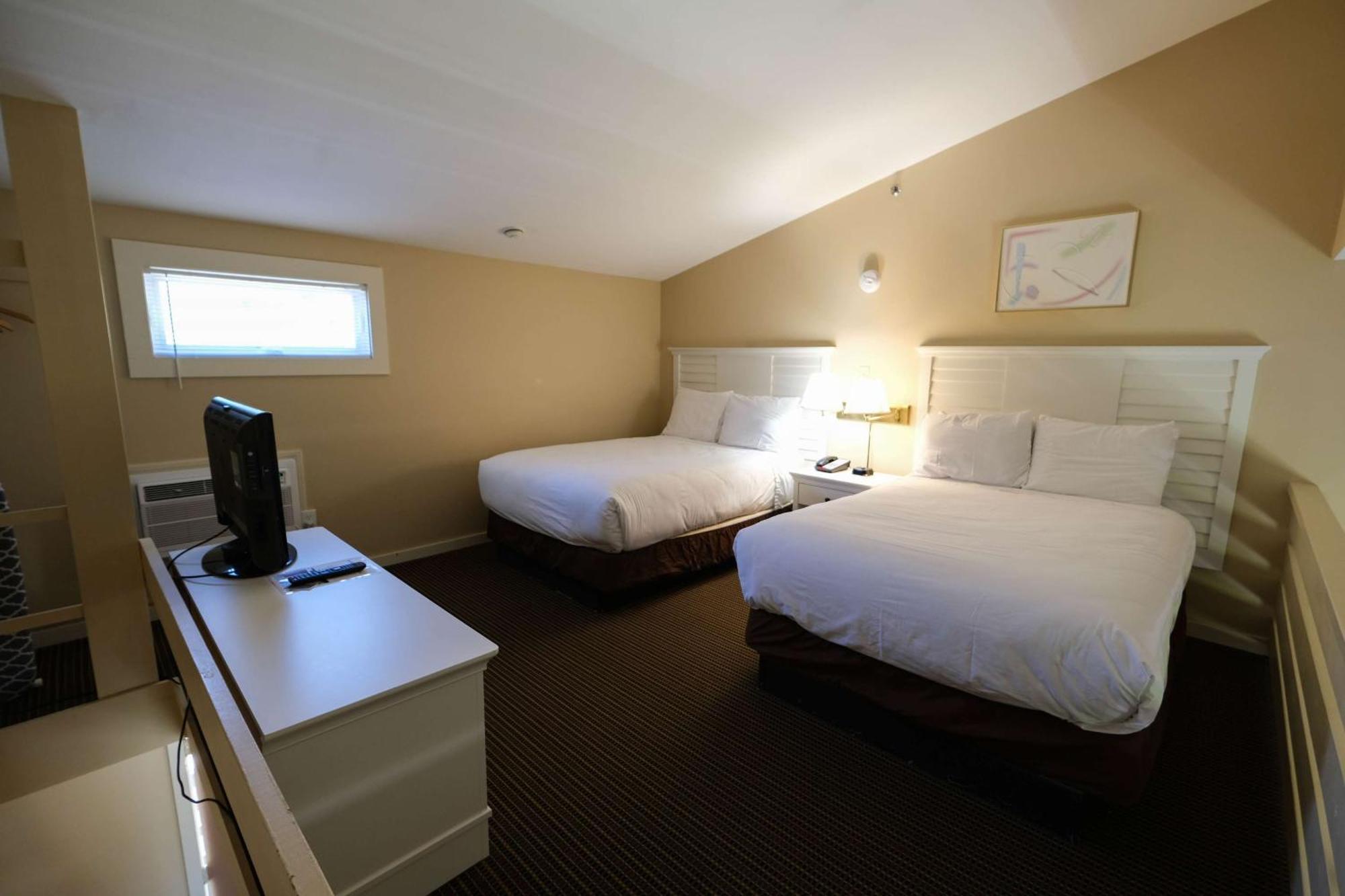 Seacastles Resort 3*