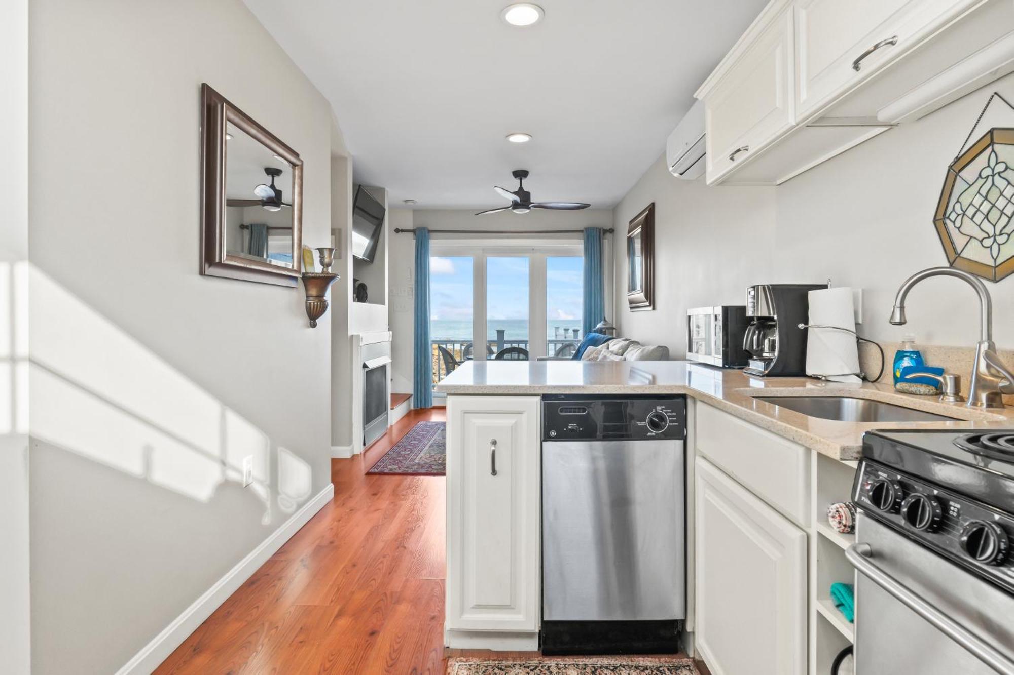 Perkins Cove Oceanfront