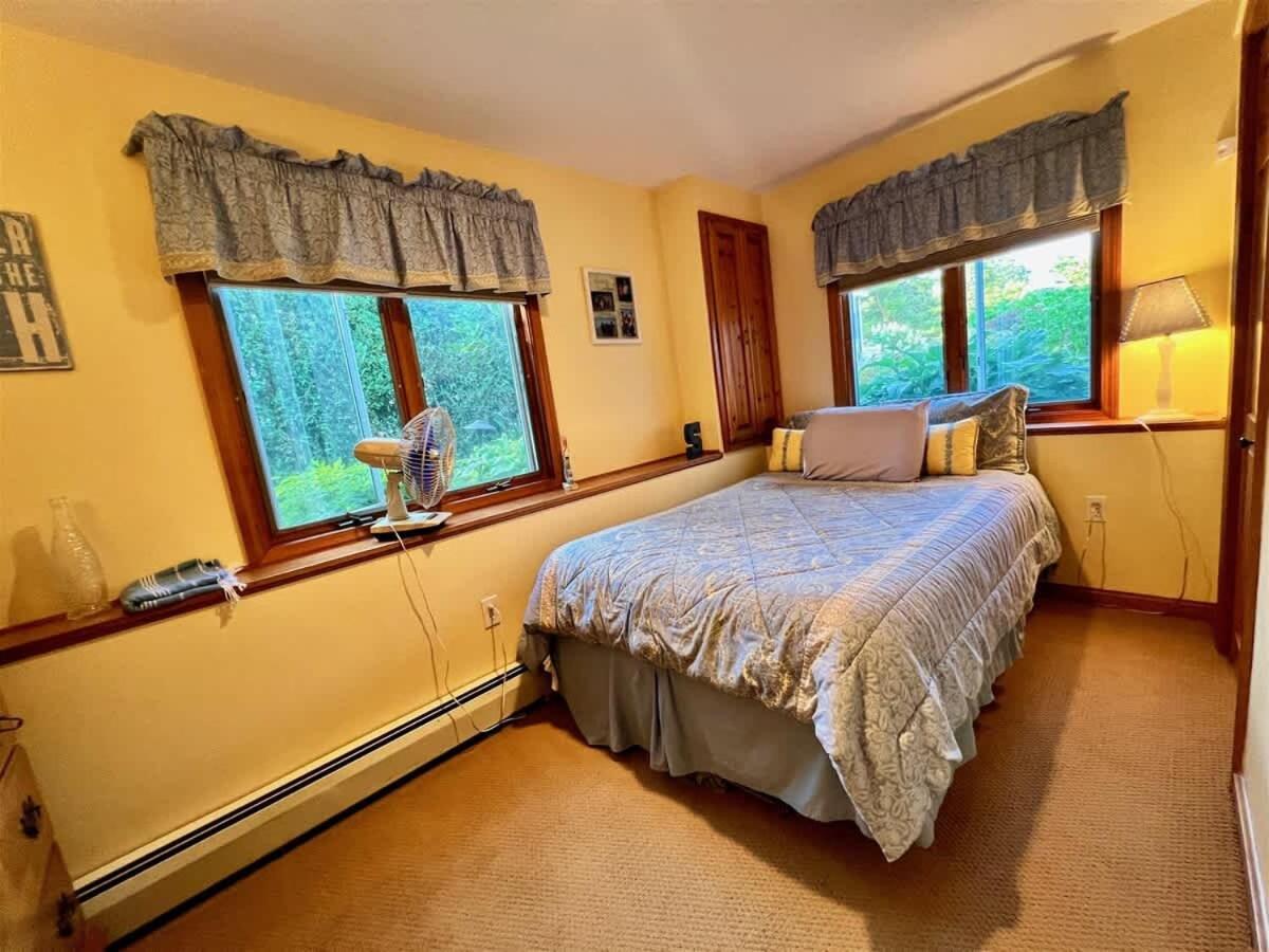 Holiday home Ocean Street Paradise Walk To Footbridge With Family *