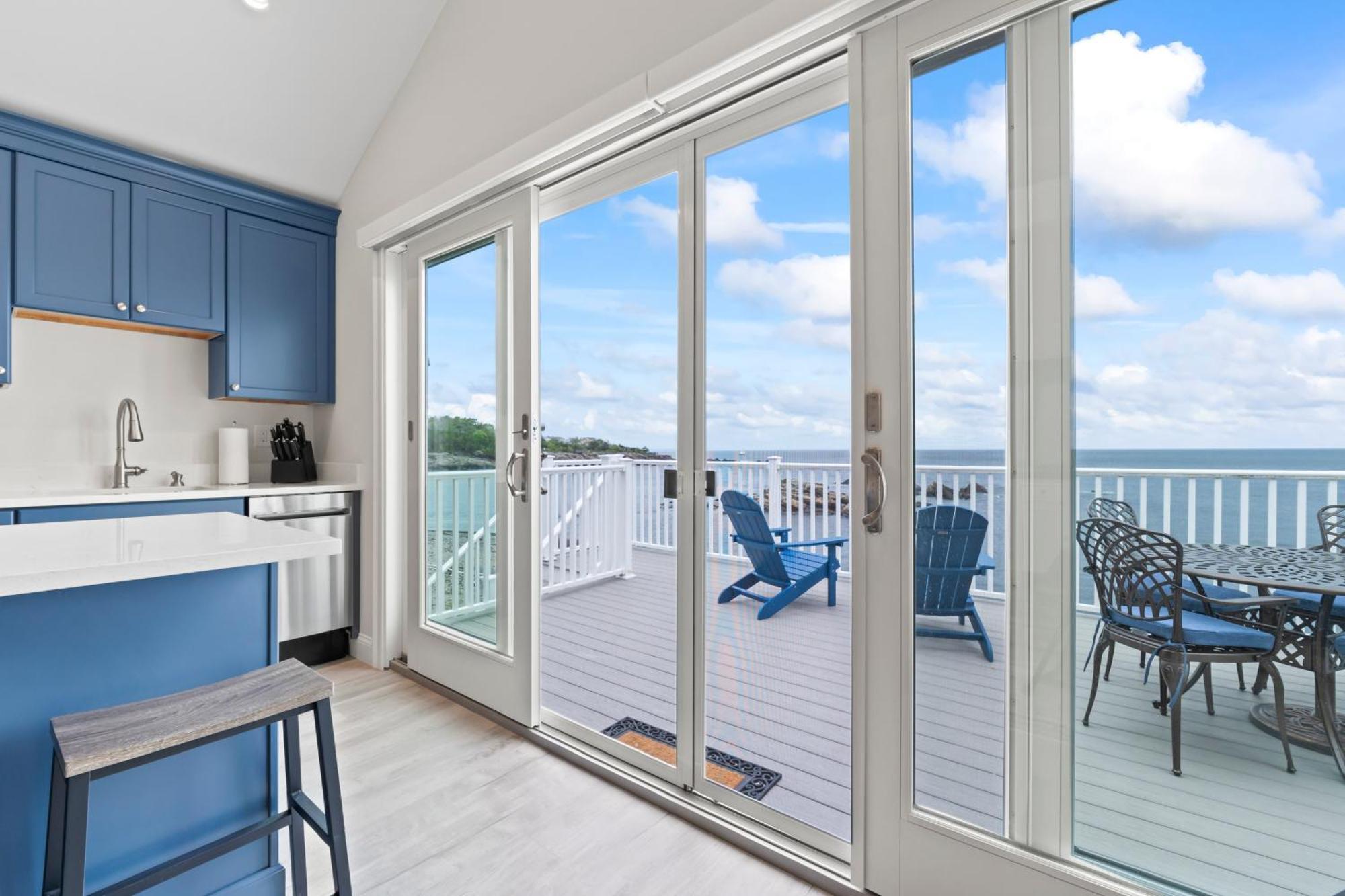 Seaside Serenity 2 Oceanfront Apartment Ogunquit