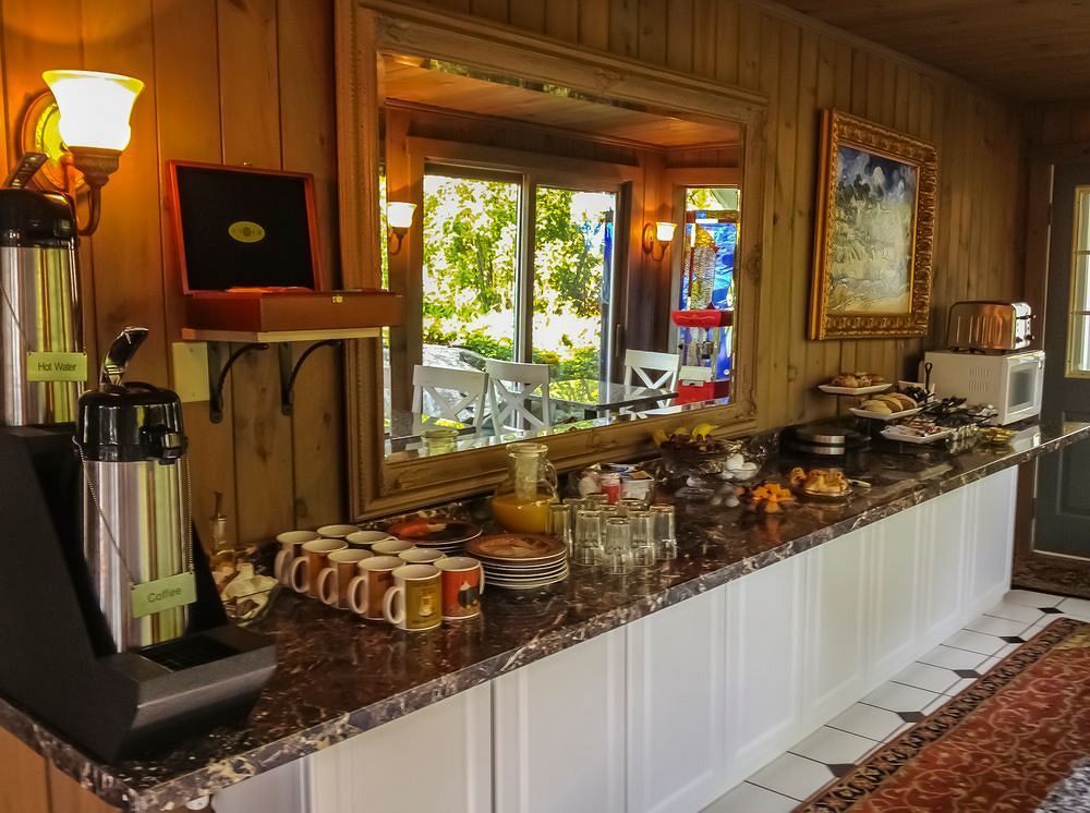 The 2* Ogunquit