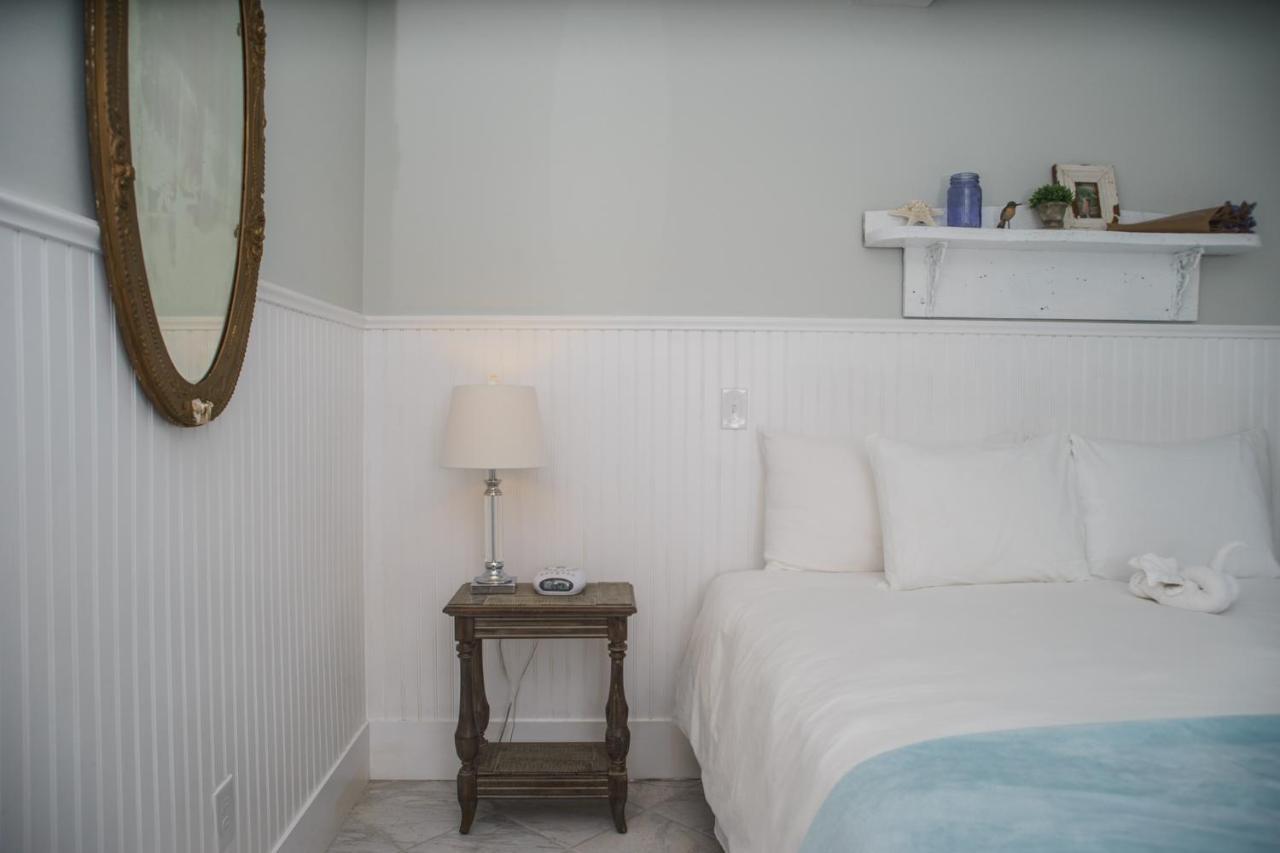 Marginal Way House Motel 2*