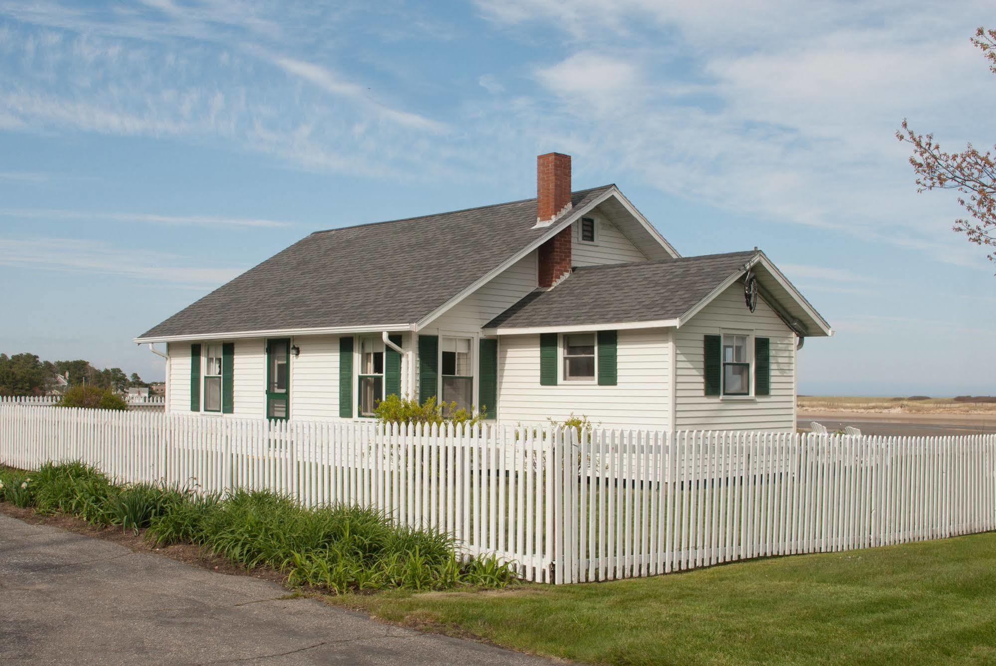 Guest house The Dunes On The Waterfront