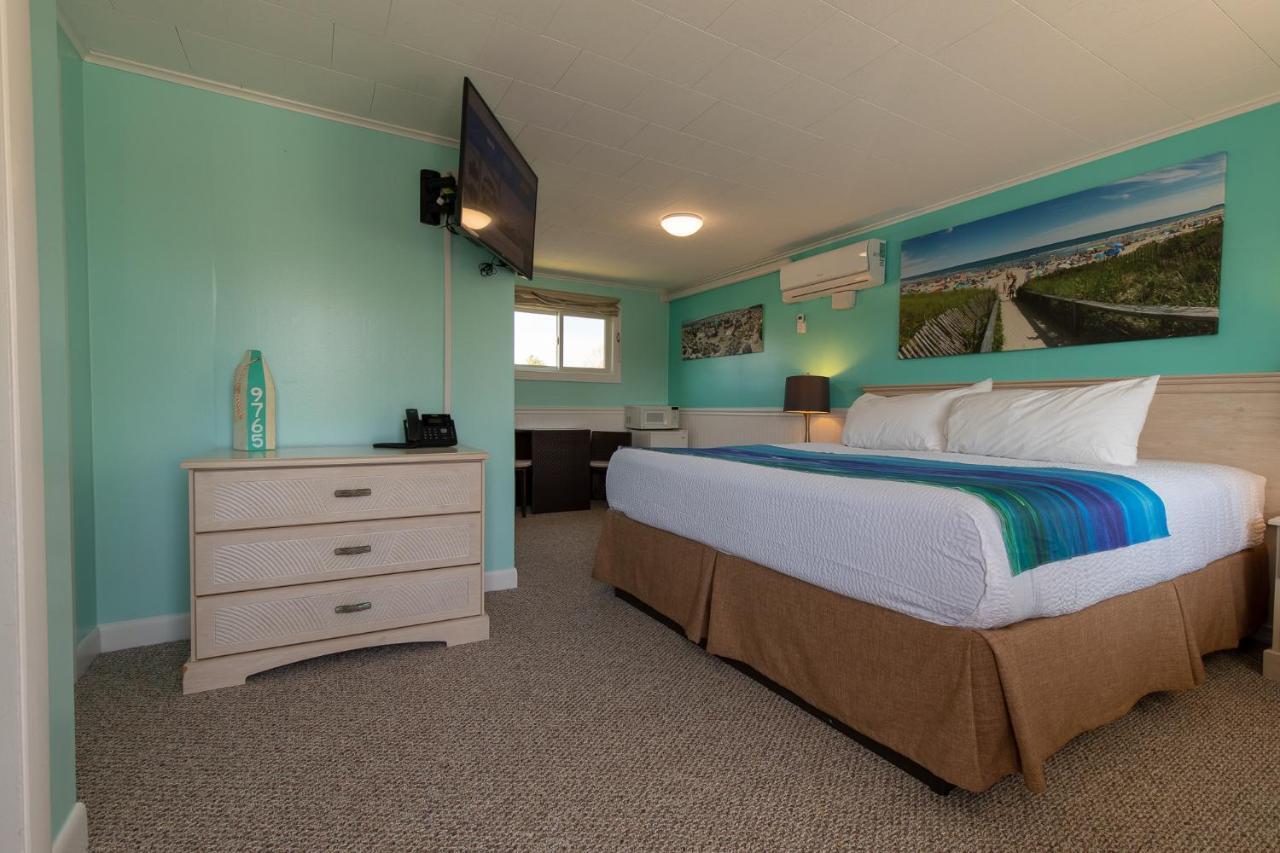 Footbridge Beach Motel 2*