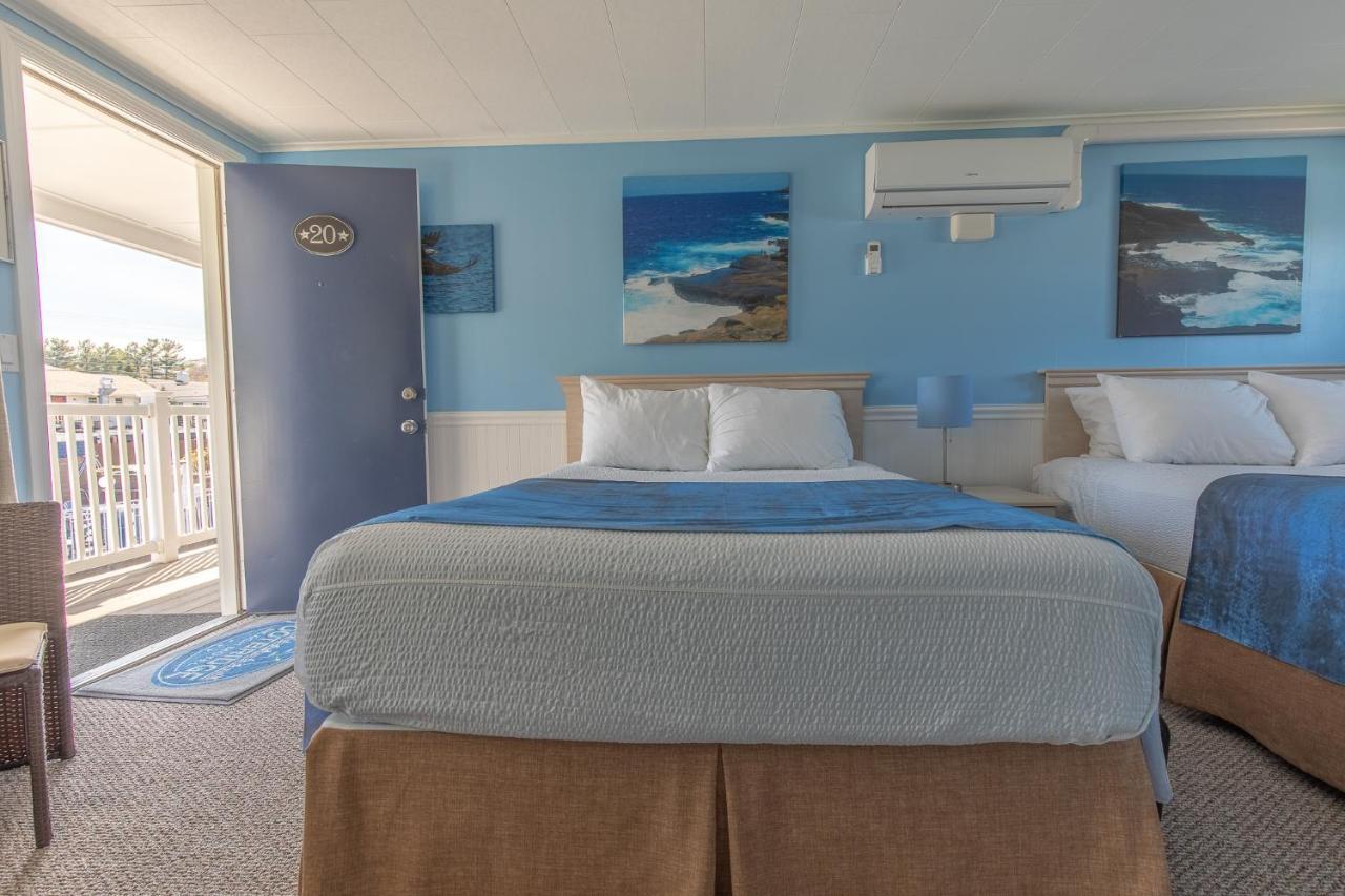 Footbridge Beach Motel