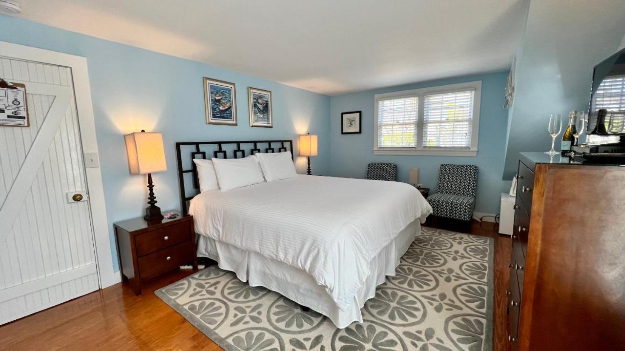 Dragonfly 5* Ogunquit