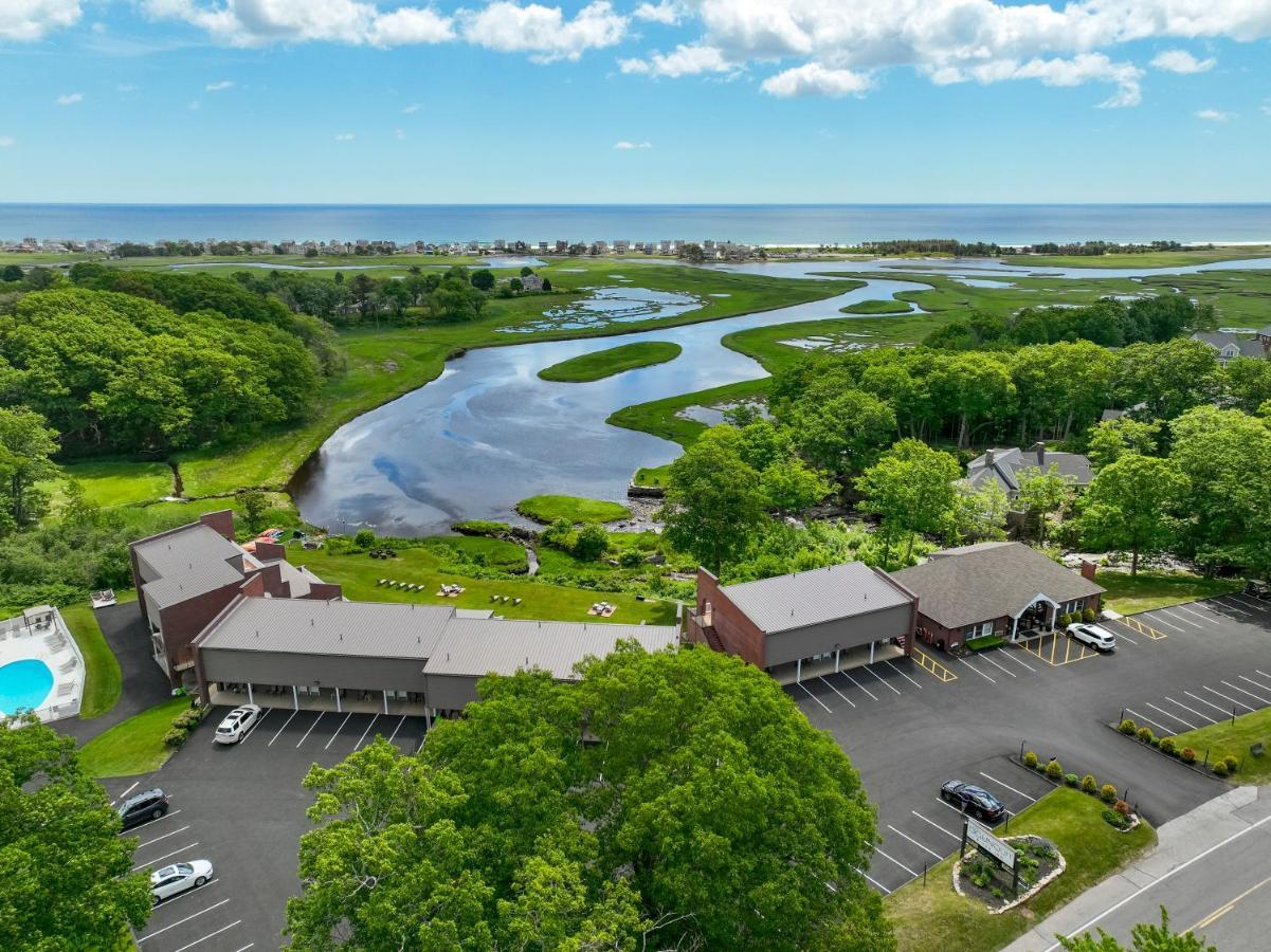 Hotel River Inn, Ascend Collection