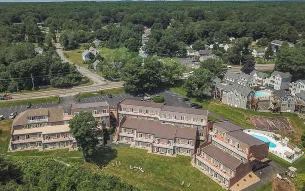 River Inn, Ascend Collection