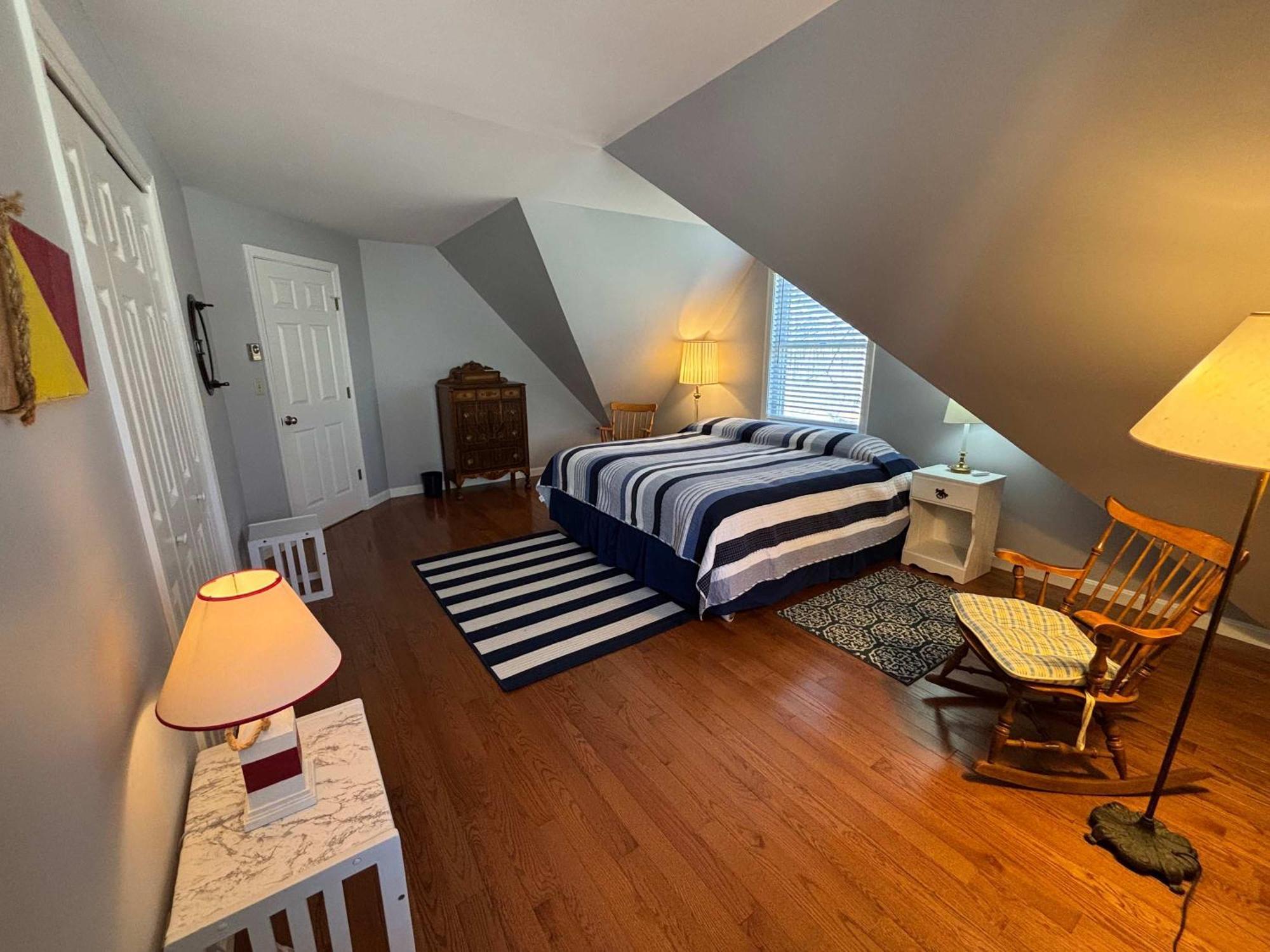 Town - Walk To Town With Your Family And Fur Baby * Ogunquit