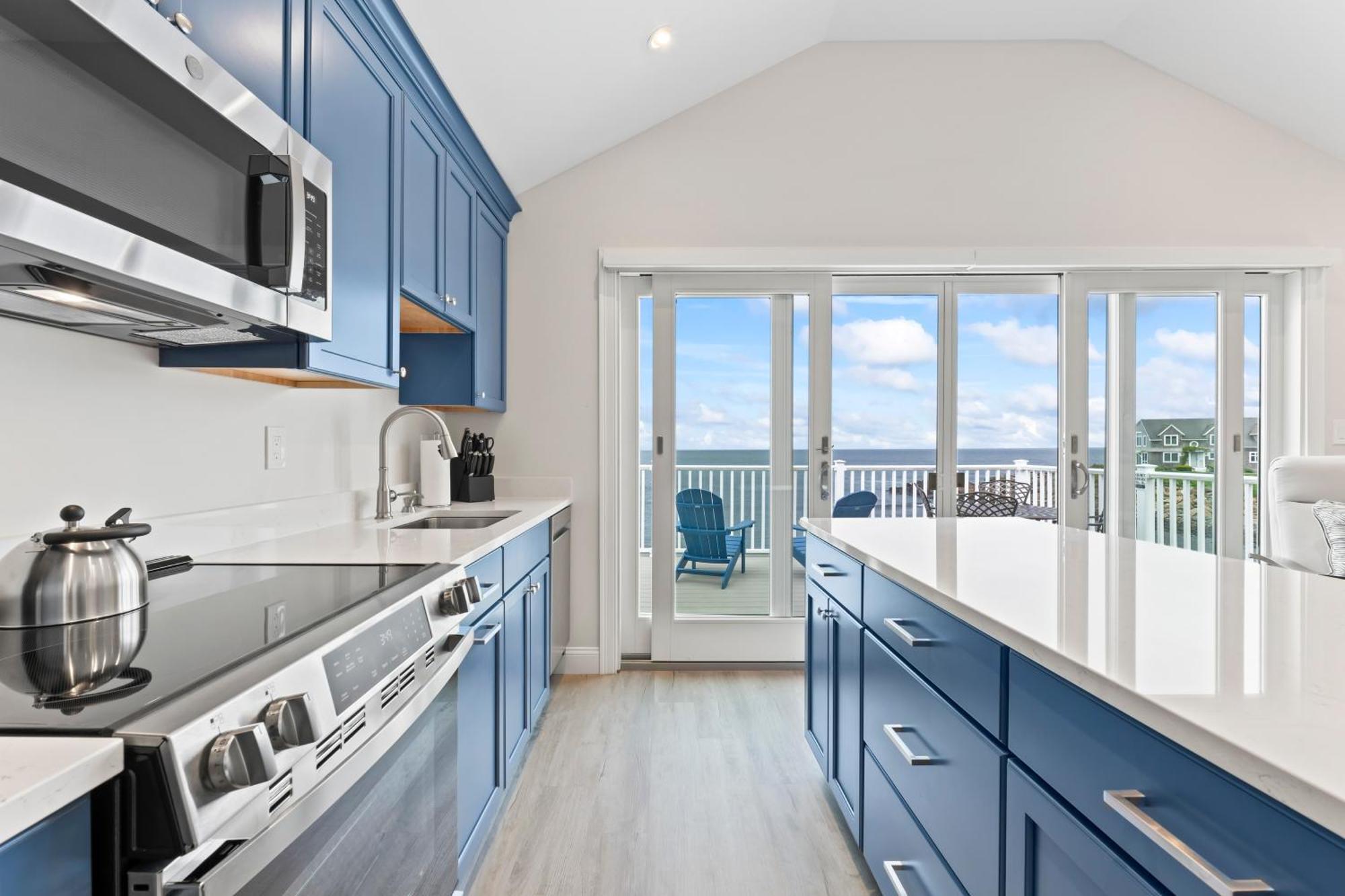 Seaside Serenity 2 Oceanfront Apartment