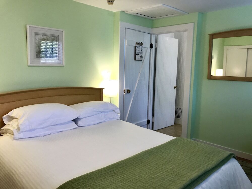 Dragonfly Guest house Ogunquit